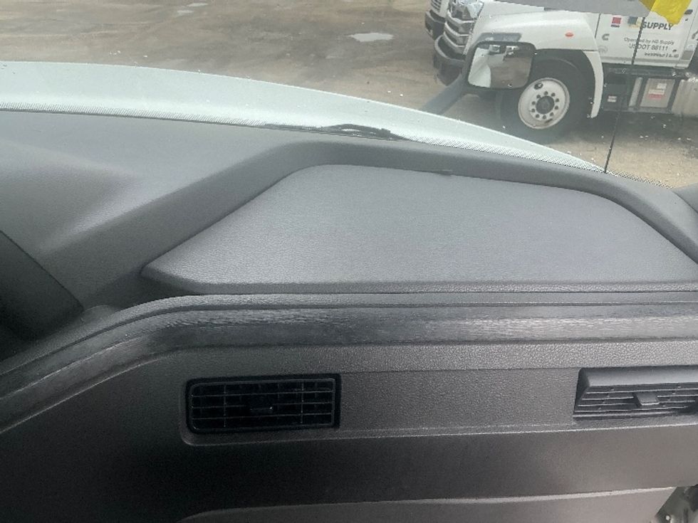 Day Cab Tractor-Heavy Duty Tractors-International-2019-LT625-Medley-FL-228,246\n\t\tmiles-$ 29,000 - Image 11