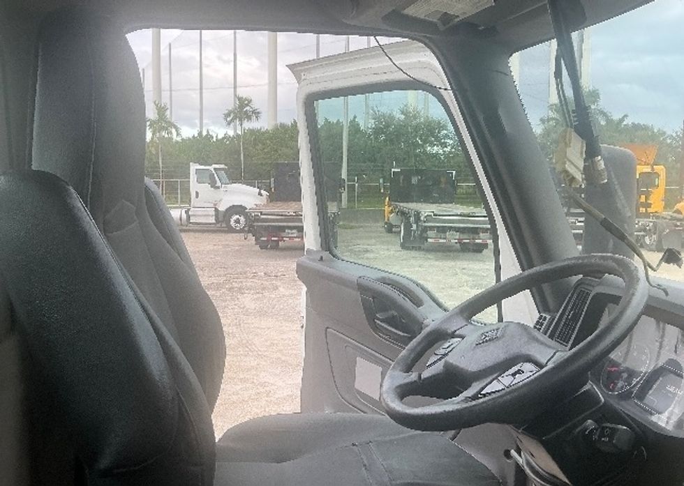 Day Cab Tractor-Heavy Duty Tractors-International-2019-LT625-Medley-FL-228,246\n\t\tmiles-$ 29,000 - Image 12