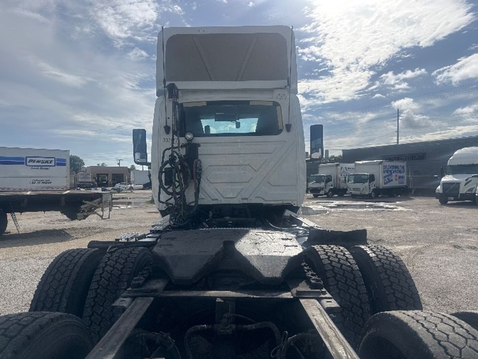 Day Cab Tractor-Heavy Duty Tractors-International-2019-LT625-Medley-FL-276,548\n\t\tmiles-$ 26,750 - Image 6