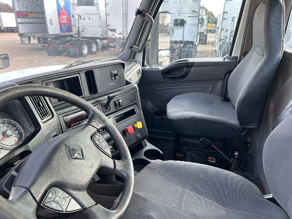 Day Cab Tractor-Heavy Duty Tractors-International-2019-LT625-Memphis-TN-432,594\n\t\tmiles-$ 23,250 - Image 10