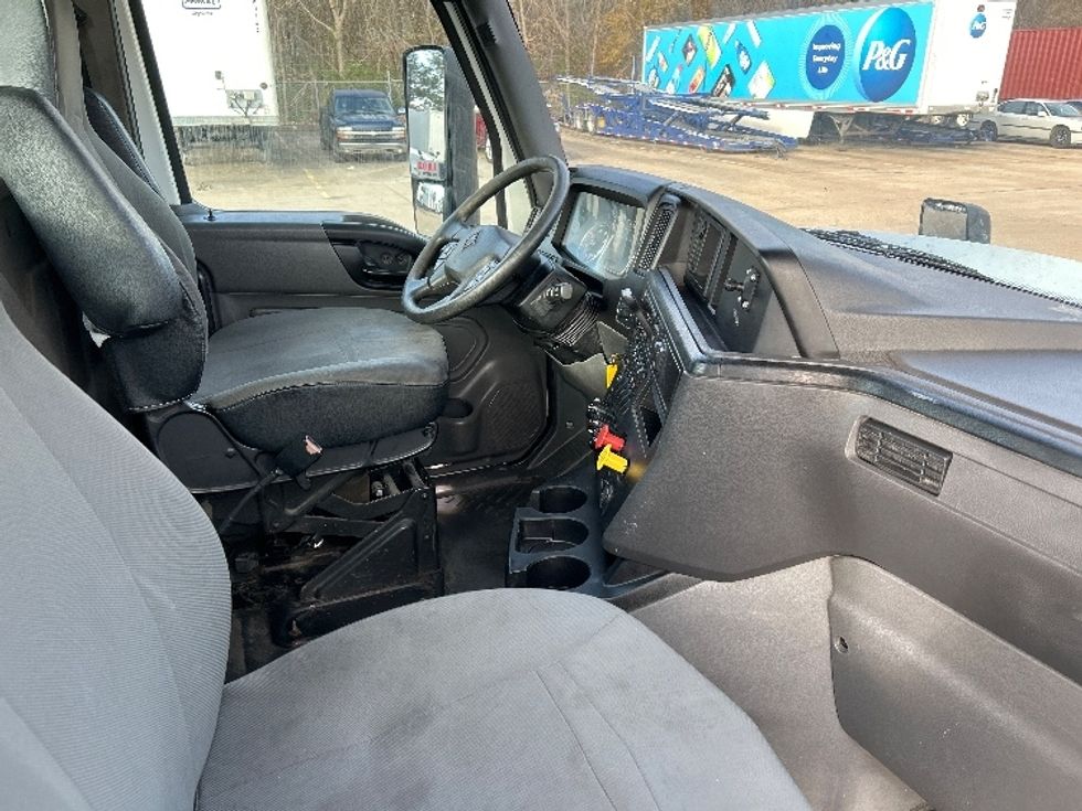 Day Cab Tractor-Heavy Duty Tractors-International-2019-LT625-Memphis-TN-432,594\n\t\tmiles-$ 23,250 - Image 14