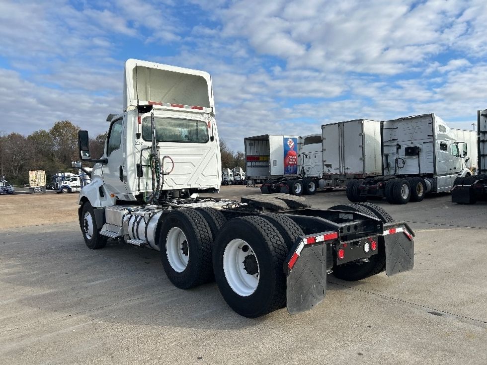 Day Cab Tractor-Heavy Duty Tractors-International-2019-LT625-Memphis-TN-432,594\n\t\tmiles-$ 23,250 - Image 5
