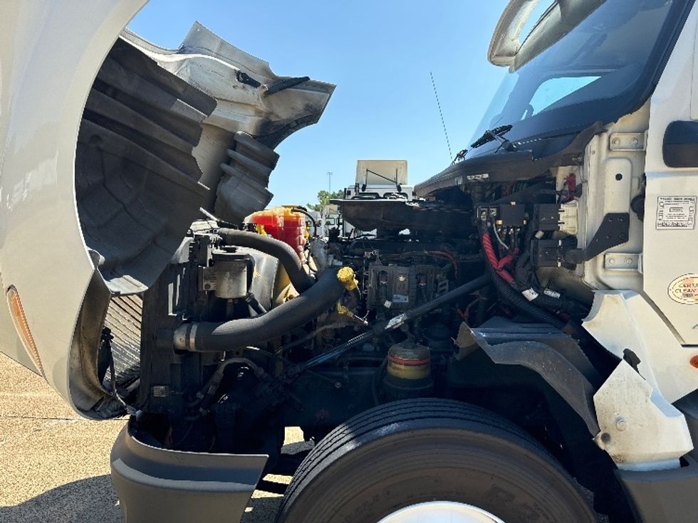 Day Cab Tractor-Heavy Duty Tractors-International-2019-LT625-Memphis-TN-493,988\n\t\tmiles-$ 28,500 - Image 16