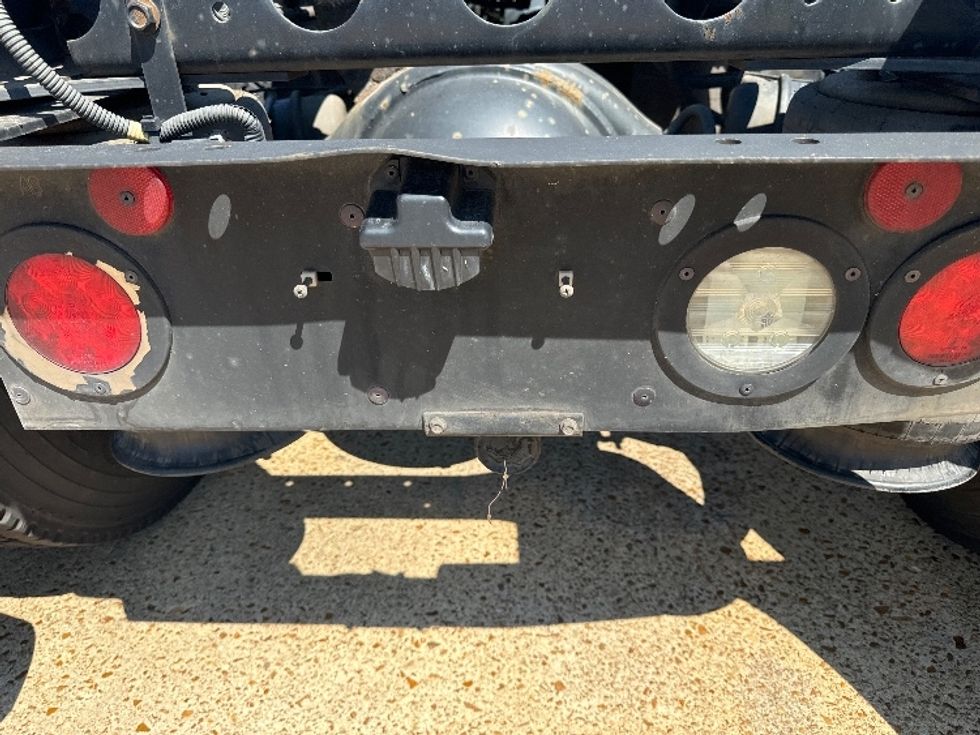 Day Cab Tractor-Heavy Duty Tractors-International-2019-LT625-Memphis-TN-493,988\n\t\tmiles-$ 28,500 - Image 19