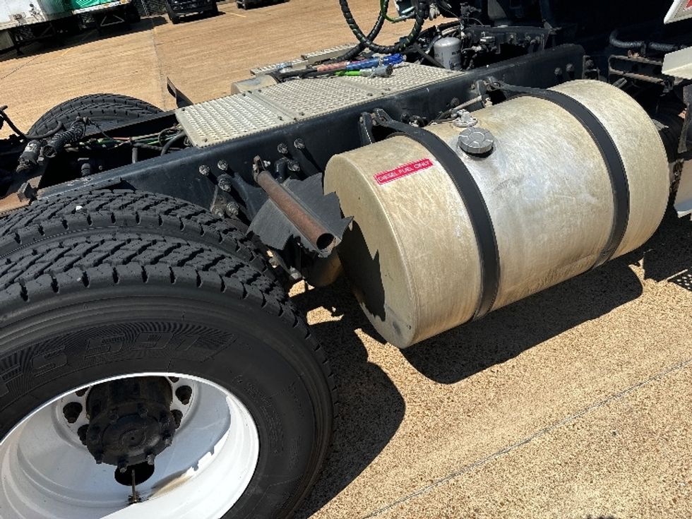 Day Cab Tractor-Heavy Duty Tractors-International-2019-LT625-Memphis-TN-493,988\n\t\tmiles-$ 28,500 - Image 21