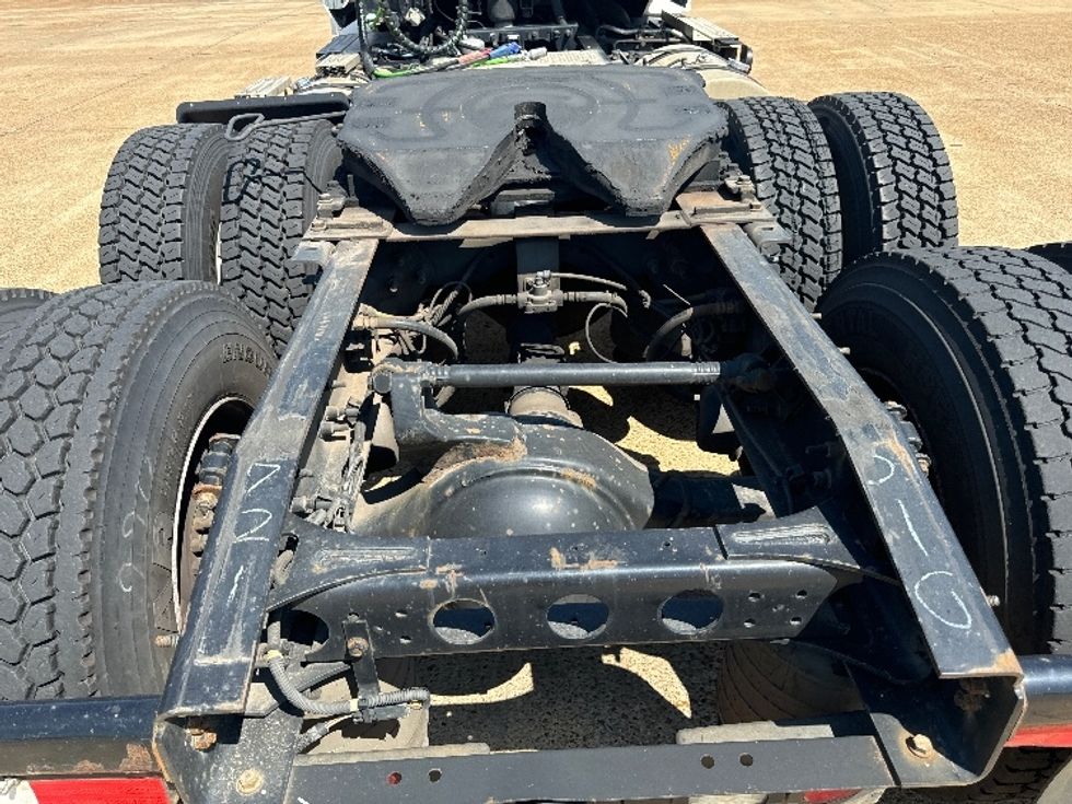 Day Cab Tractor-Heavy Duty Tractors-International-2019-LT625-Memphis-TN-493,988\n\t\tmiles-$ 28,500 - Image 6