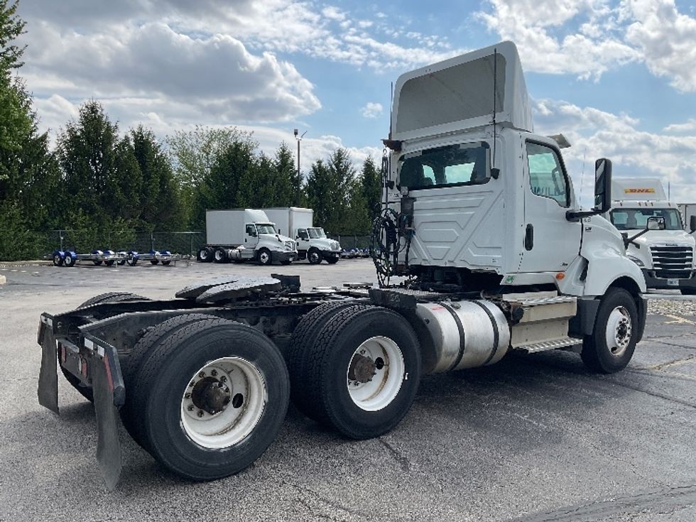 Day Cab Tractor-Heavy Duty Tractors-International-2019-LT625-Middlefield-OH-231,497\n\t\tmiles-$ 26,500 - Image 7