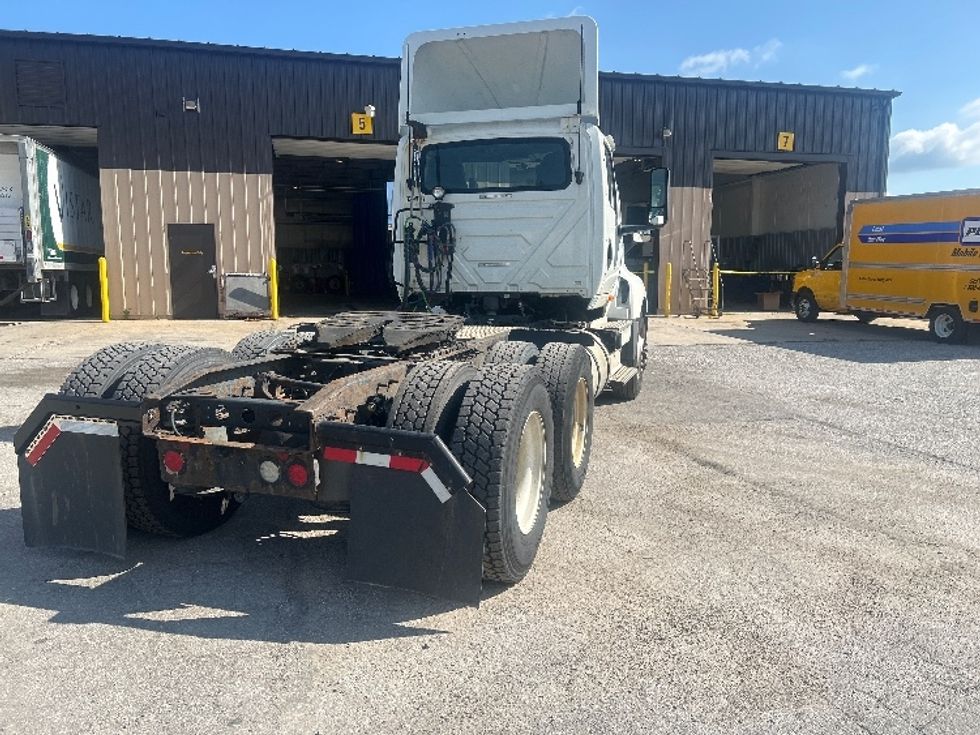 Day Cab Tractor-Heavy Duty Tractors-International-2019-LT625-Middlefield-OH-293,635\n\t\tmiles-$ 28,250 - Image 7