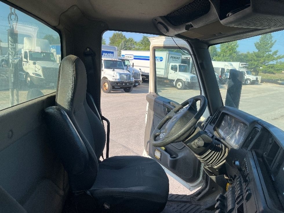 Day Cab Tractor-Heavy Duty Tractors-International-2019-LT625-Middlefield-OH-427,083\n\t\tmiles-$ 22,750 - Image 14