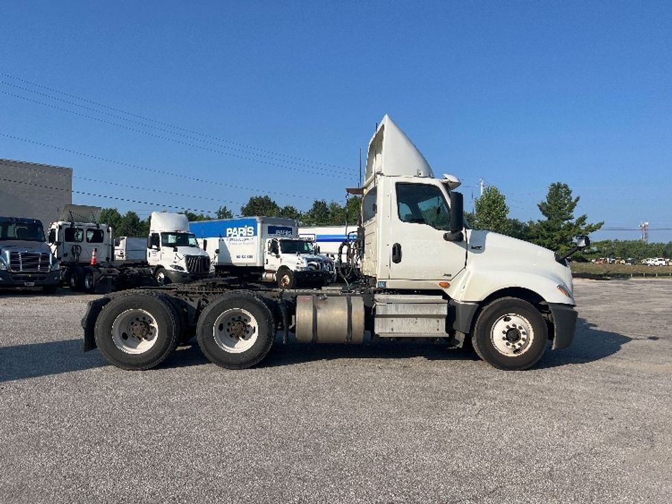 Day Cab Tractor-Heavy Duty Tractors-International-2019-LT625-Middlefield-OH-427,083\n\t\tmiles-$ 22,750 - Image 8