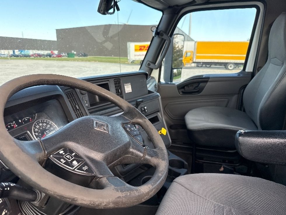 Day Cab Tractor-Heavy Duty Tractors-International-2019-LT625-Middlefield-OH-444,388\n\t\tmiles-$ 22,250 - Image 10