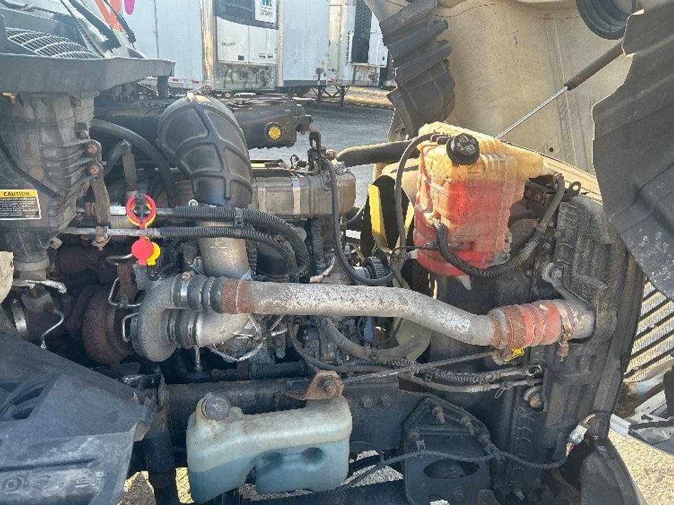 Day Cab Tractor-Heavy Duty Tractors-International-2019-LT625-Middlefield-OH-503,292\n\t\tmiles-$ 21,750 - Image 15