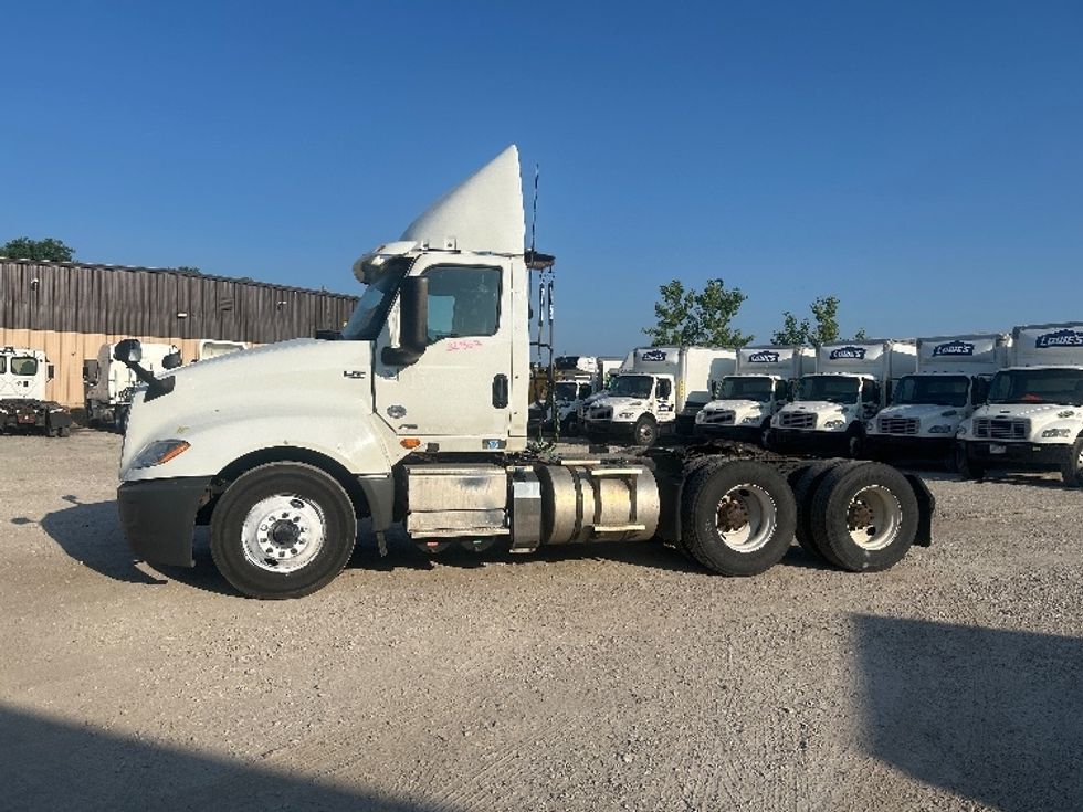 Day Cab Tractor-Heavy Duty Tractors-International-2019-LT625-Middlefield-OH-503,292\n\t\tmiles-$ 21,750 - Image 4