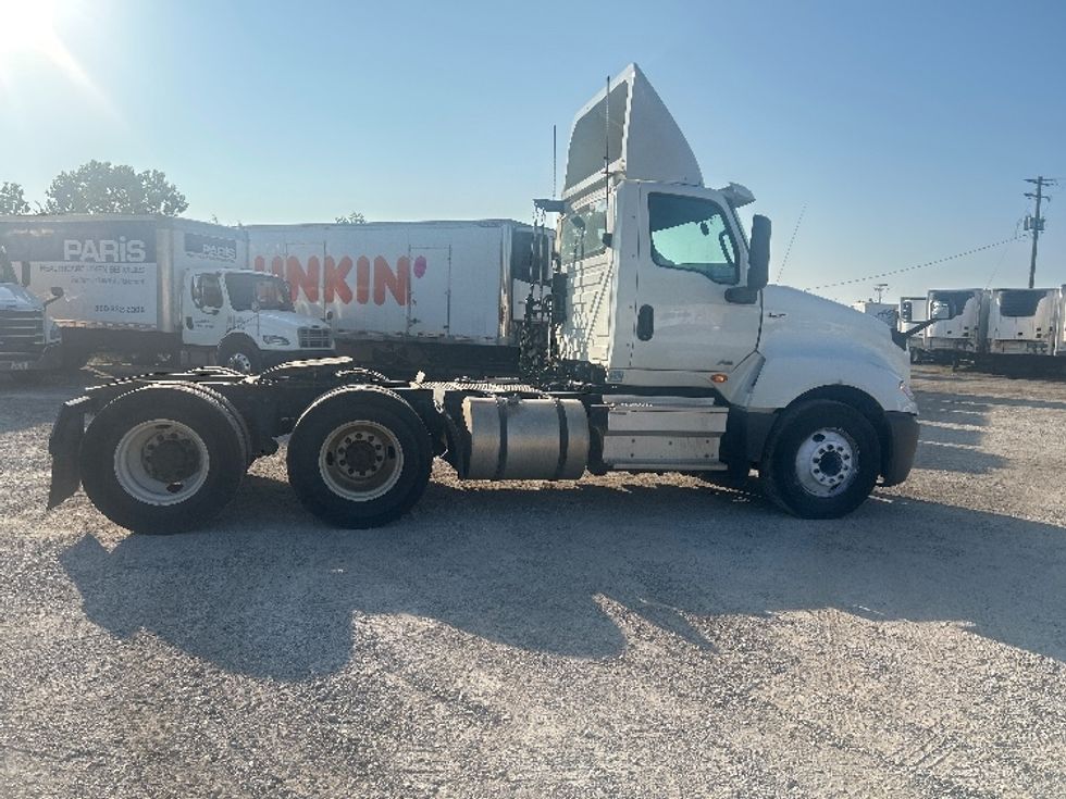 Day Cab Tractor-Heavy Duty Tractors-International-2019-LT625-Middlefield-OH-503,292\n\t\tmiles-$ 21,750 - Image 8