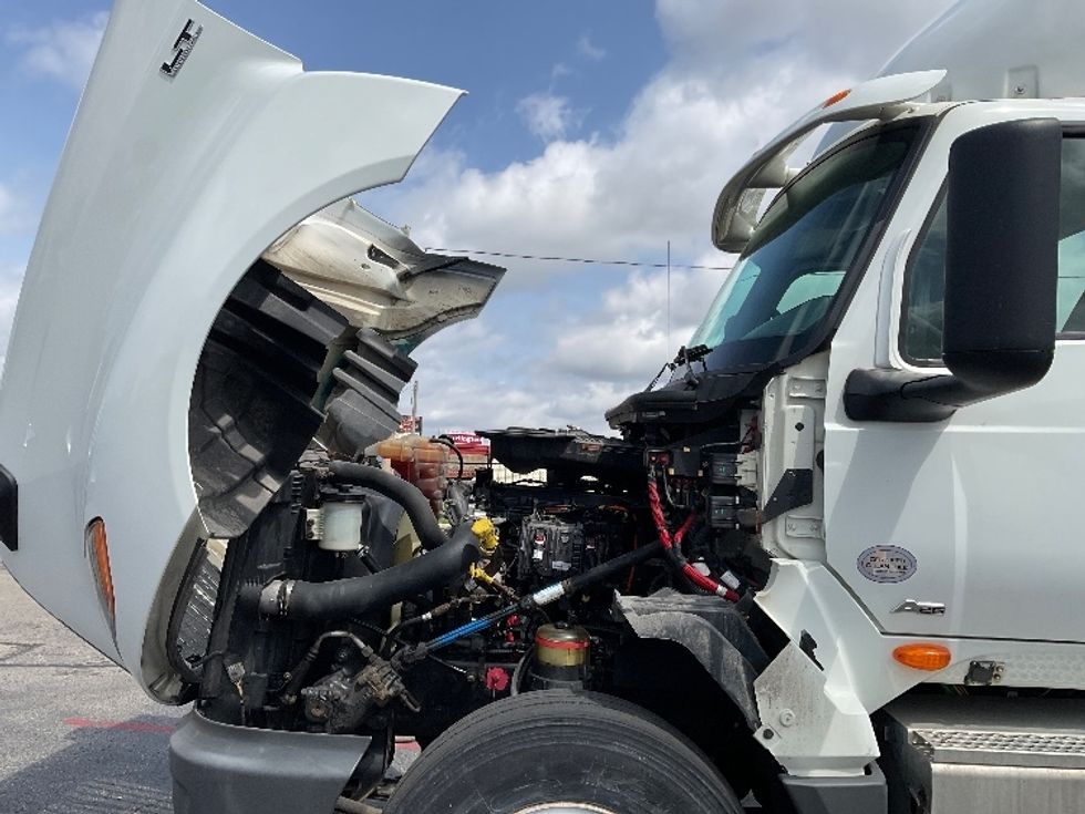 Day Cab Tractor-Heavy Duty Tractors-International-2019-LT625-Milwaukee-WI-373,332\n\t\tmiles-$ 26,250 - Image 15