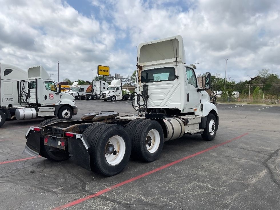 Day Cab Tractor-Heavy Duty Tractors-International-2019-LT625-Milwaukee-WI-373,332\n\t\tmiles-$ 26,250 - Image 7