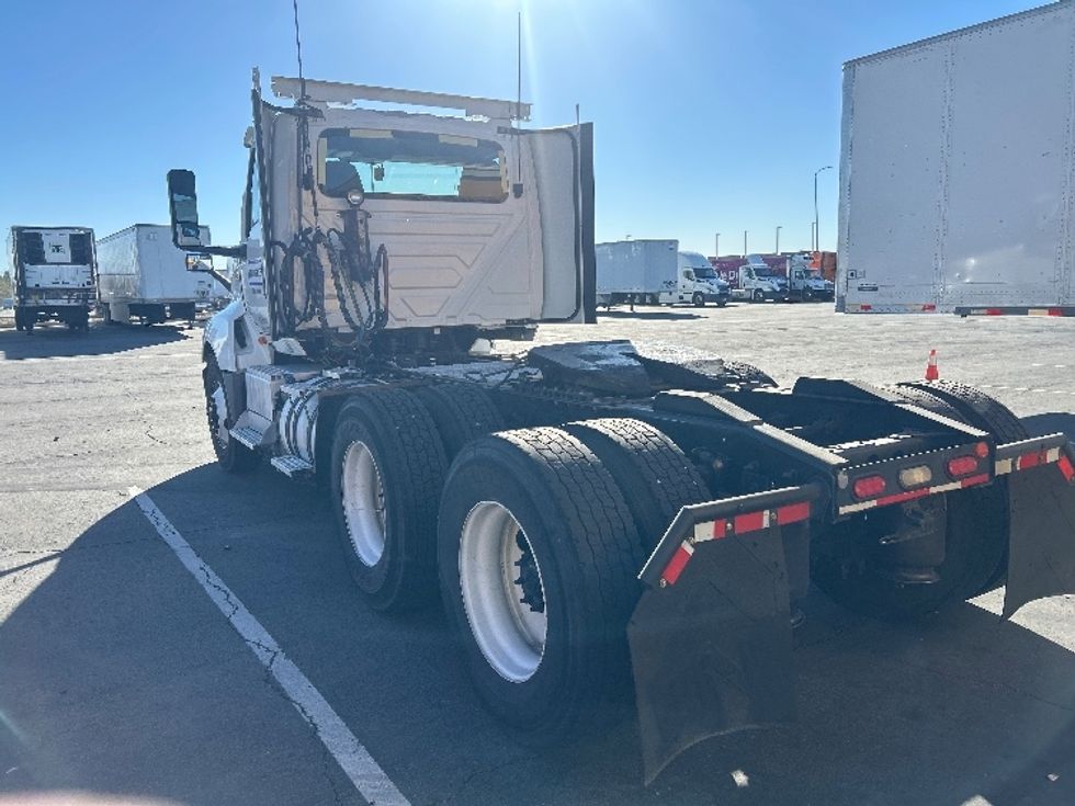 Day Cab Tractor-Heavy Duty Tractors-International-2019-LT625-Mira Loma-CA-214,508\n\t\tmiles-$ 28,500 - Image 5