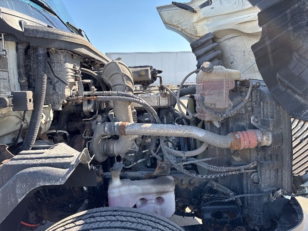 Day Cab Tractor-Heavy Duty Tractors-International-2019-LT625-Mississauga-ON-1,416,890\n\t\tkm-$ 21,000 - Image 15
