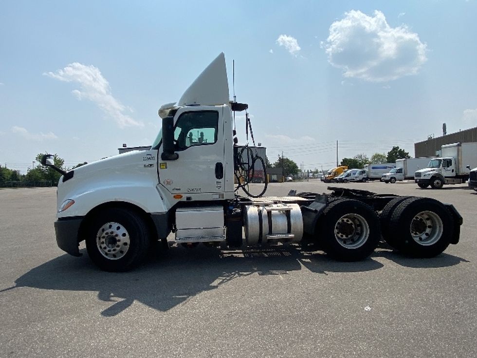 Day Cab Tractor-Heavy Duty Tractors-International-2019-LT625-Mississauga-ON-323,946\n\t\tkm-$ 32,500 - Image 4