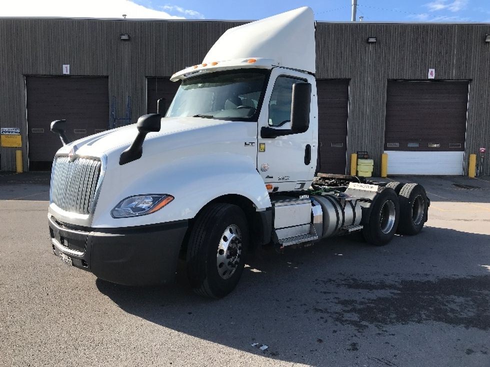 Day Cab Tractor-Heavy Duty Tractors-International-2019-LT625-Mississauga-ON-353,338\n\t\tkm-$ 36,500 - Image 3