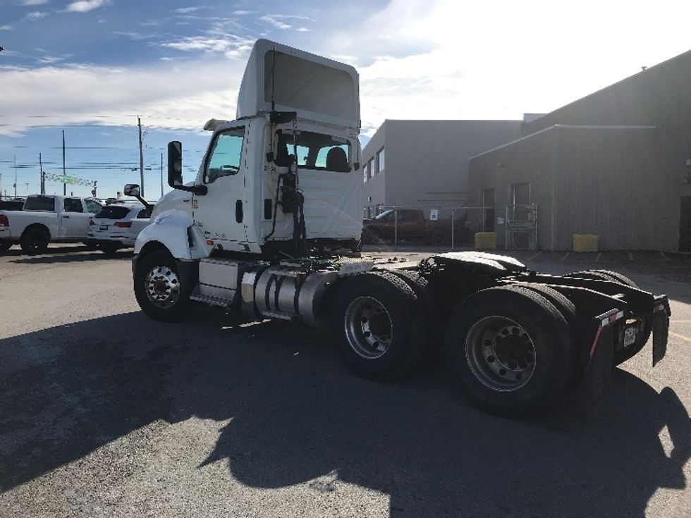 Day Cab Tractor-Heavy Duty Tractors-International-2019-LT625-Mississauga-ON-353,338\n\t\tkm-$ 36,500 - Image 5