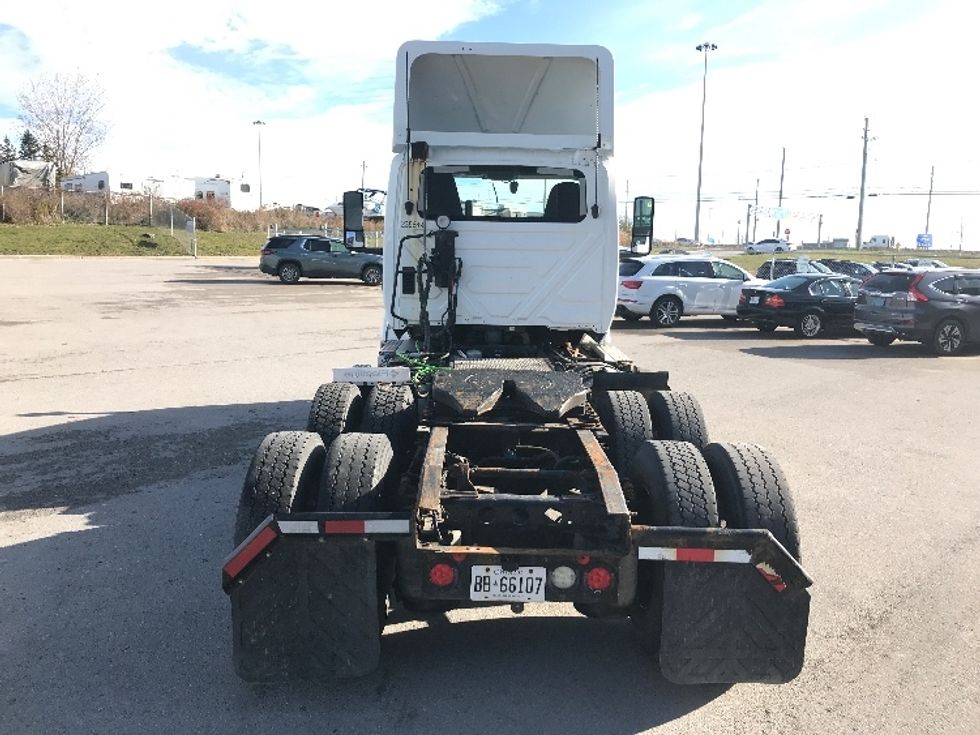 Day Cab Tractor-Heavy Duty Tractors-International-2019-LT625-Mississauga-ON-353,338\n\t\tkm-$ 36,500 - Image 6