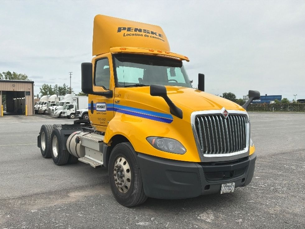 Day Cab Tractor-Heavy Duty Tractors-International-2019-LT625-Mississauga-ON-485,720\n\t\tkm-$ 28,500 - Image 1