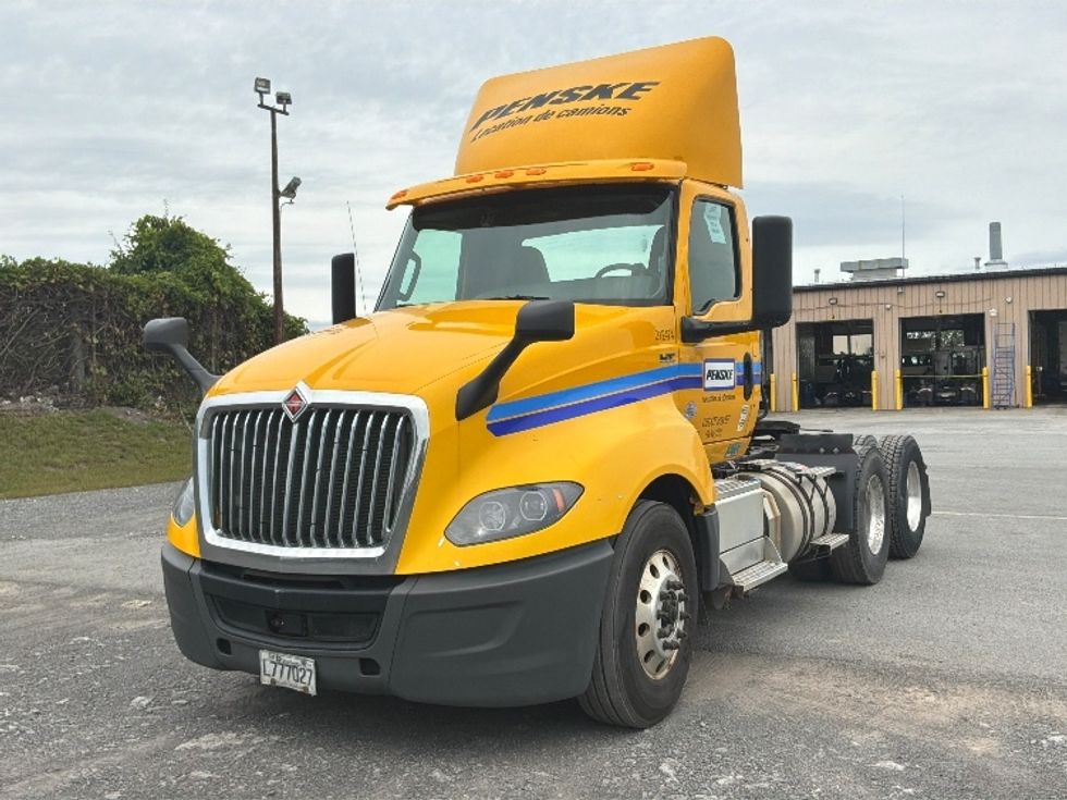 Day Cab Tractor-Heavy Duty Tractors-International-2019-LT625-Mississauga-ON-485,720\n\t\tkm-$ 28,500 - Image 3