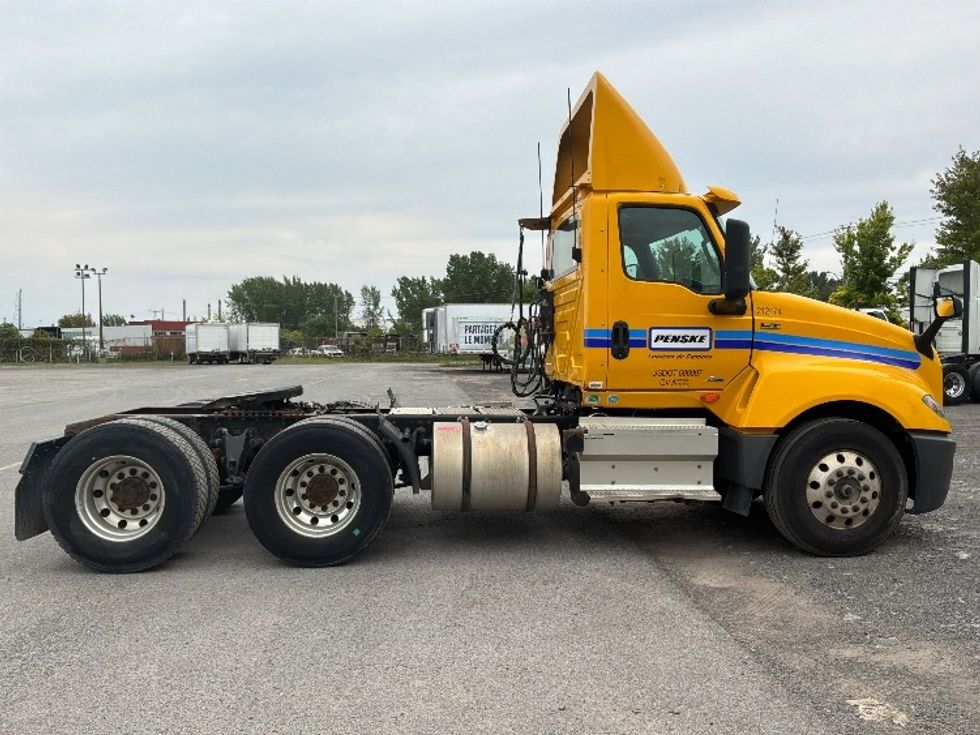 Day Cab Tractor-Heavy Duty Tractors-International-2019-LT625-Mississauga-ON-485,720\n\t\tkm-$ 28,500 - Image 8
