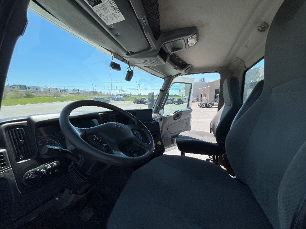 Day Cab Tractor-Heavy Duty Tractors-International-2019-LT625-Mississauga-ON-605,189\n\t\tkm-$ 32,750 - Image 10
