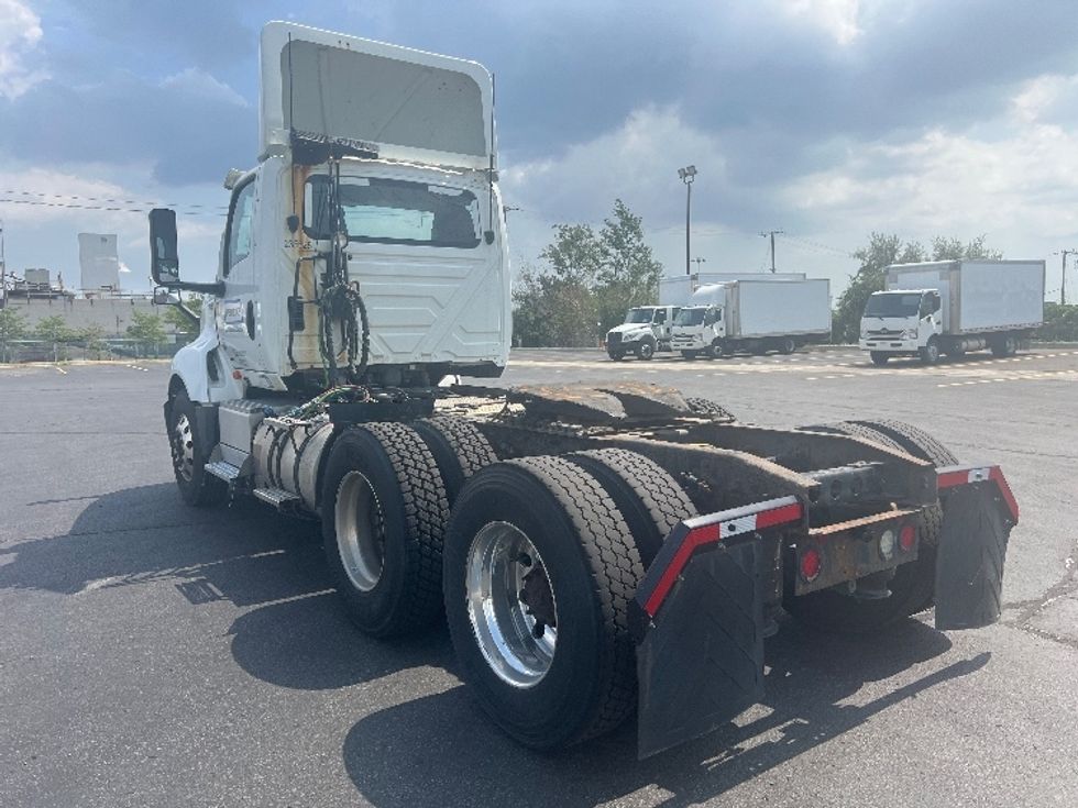 Day Cab Tractor-Heavy Duty Tractors-International-2019-LT625-Mississauga-ON-641,835\n\t\tkm-$ 31,750 - Image 5