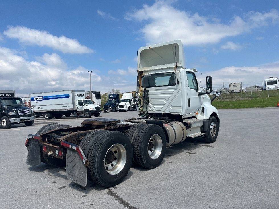 Day Cab Tractor-Heavy Duty Tractors-International-2019-LT625-Mississauga-ON-661,164\n\t\tkm-$ 30,500 - Image 7
