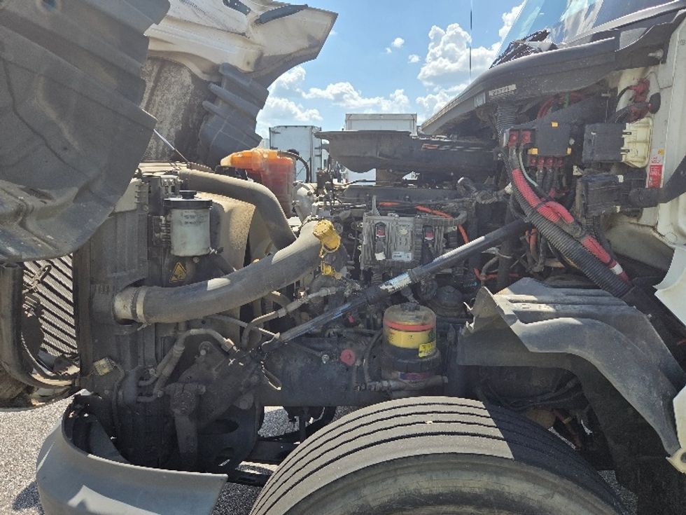 Day Cab Tractor-Heavy Duty Tractors-International-2019-LT625-Mobile-AL-278,729\n\t\tmiles-$ 31,250 - Image 16