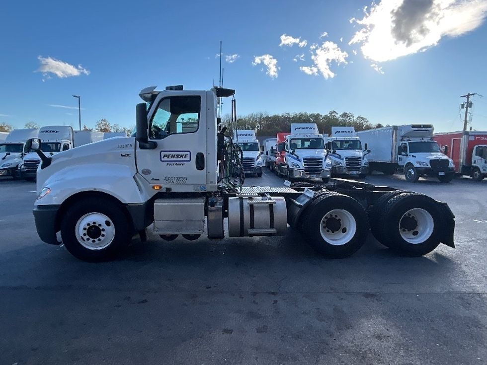 Day Cab Tractor-Heavy Duty Tractors-International-2019-LT625-Montgomery-NY-505,636\n\t\tmiles-$ 22,250 - Image 4