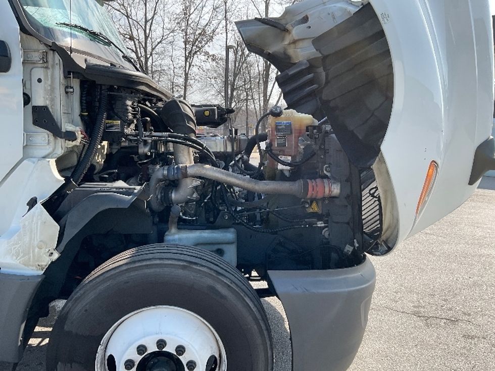 Day Cab Tractor-Heavy Duty Tractors-International-2019-LT625-Morristown-TN-589,446\n\t\tmiles-$ 23,250 - Image 15