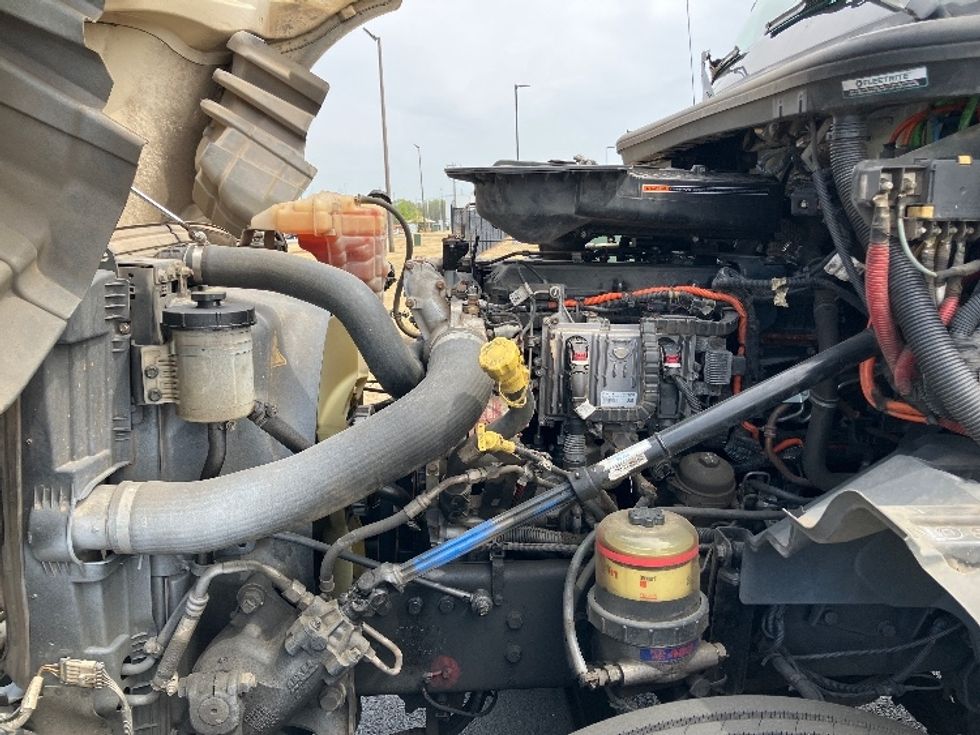 Day Cab Tractor-Heavy Duty Tractors-International-2019-LT625-Mount Juliet-TN-210,383\n\t\tmiles-$ 31,250 - Image 16