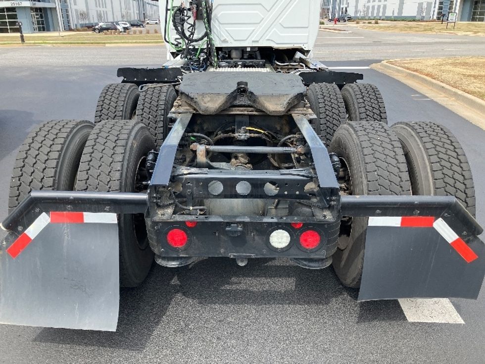Day Cab Tractor-Heavy Duty Tractors-International-2019-LT625-Mount Juliet-TN-210,383\n\t\tmiles-$ 31,250 - Image 6