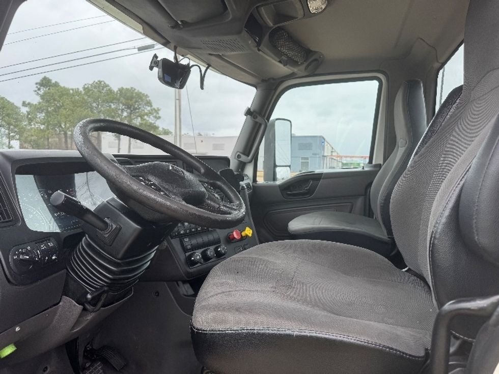 Day Cab Tractor-Heavy Duty Tractors-International-2019-LT625-Mount Juliet-TN-427,006\n\t\tmiles-$ 25,750 - Image 10