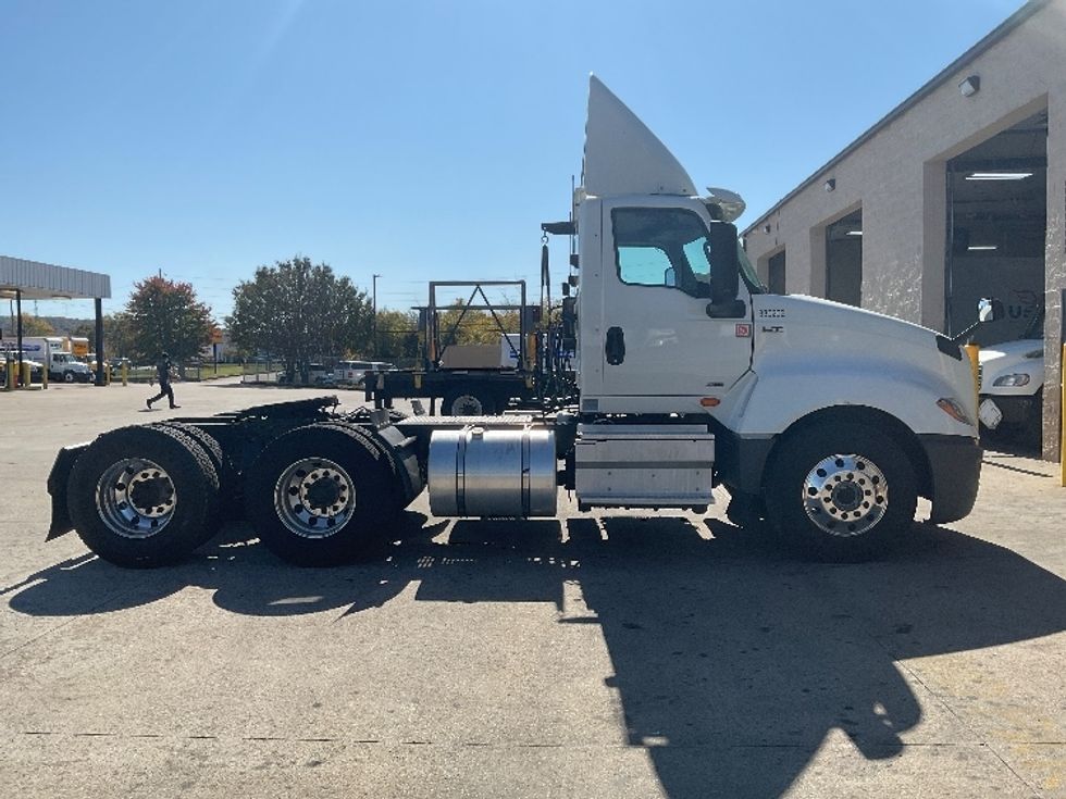 Day Cab Tractor-Heavy Duty Tractors-International-2019-LT625-Mount Juliet-TN-430,727\n\t\tmiles-$ 27,500 - Image 8