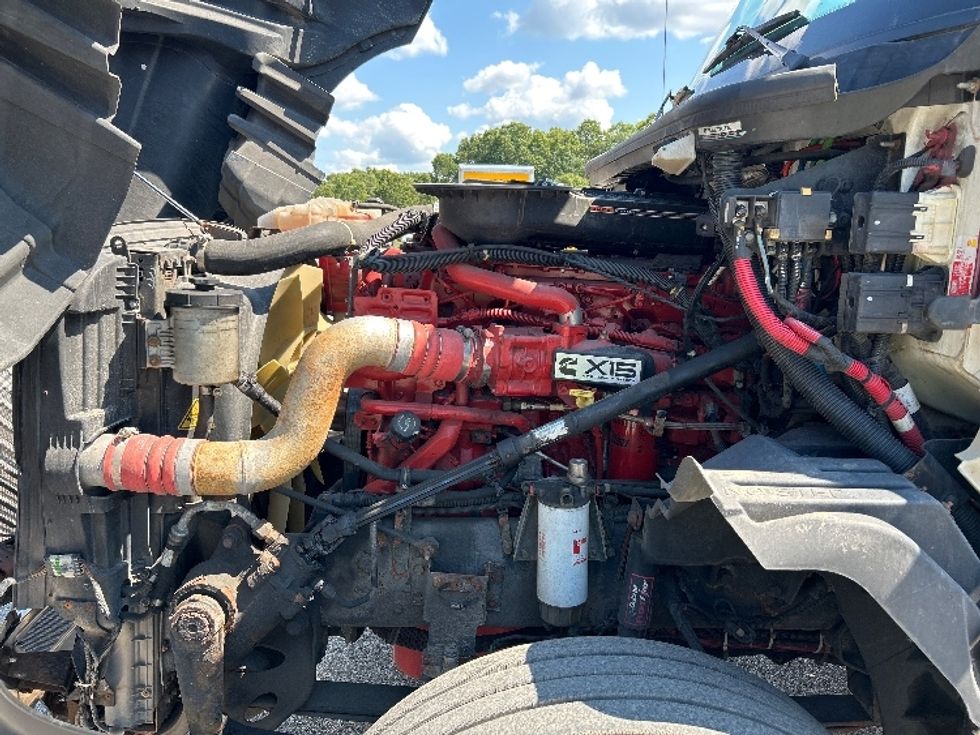 Day Cab Tractor-Heavy Duty Tractors-International-2019-LT625-Muskegon-MI-210,574\n\t\tmiles-$ 39,250 - Image 16