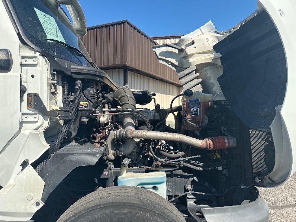 Day Cab Tractor-Heavy Duty Tractors-International-2019-LT625-Nashville (Mount Juliet)-TN-173,250\n\t\tmiles-$ 33,000 - Image 15