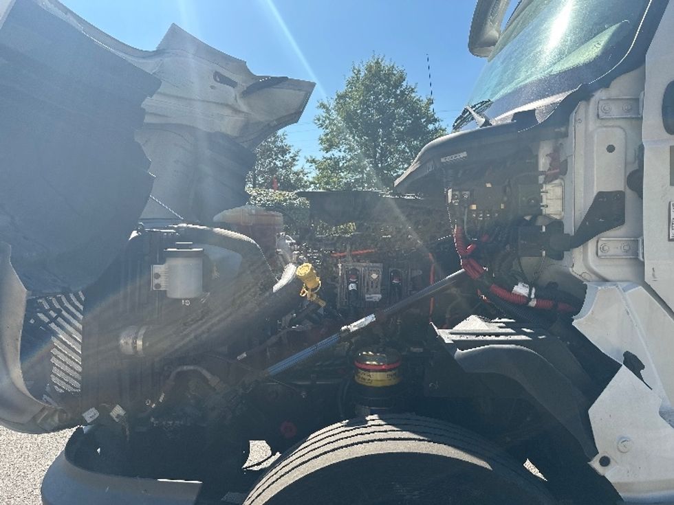 Day Cab Tractor-Heavy Duty Tractors-International-2019-LT625-Nashville (Mount Juliet)-TN-173,250\n\t\tmiles-$ 33,000 - Image 16