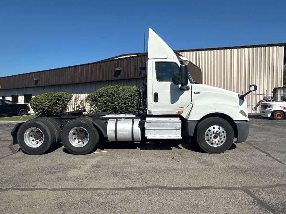 Day Cab Tractor-Heavy Duty Tractors-International-2019-LT625-Nashville (Mount Juliet)-TN-173,250\n\t\tmiles-$ 33,000 - Image 8
