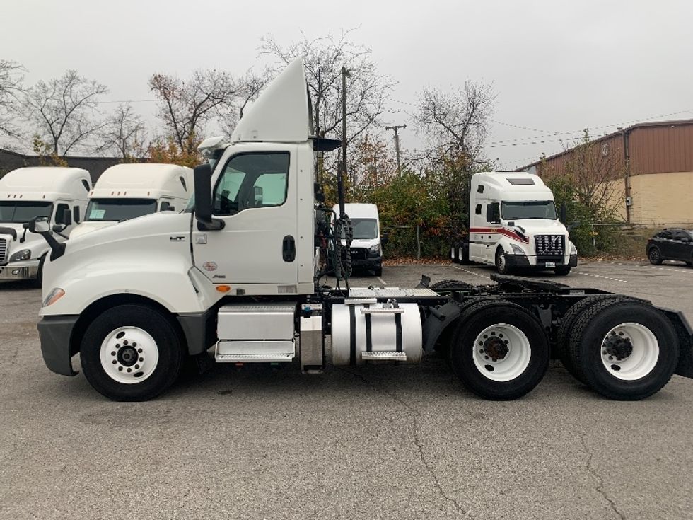 Day Cab Tractor-Heavy Duty Tractors-International-2019-LT625-Nashville-TN-508,445\n\t\tmiles-$ 22,250 - Image 4