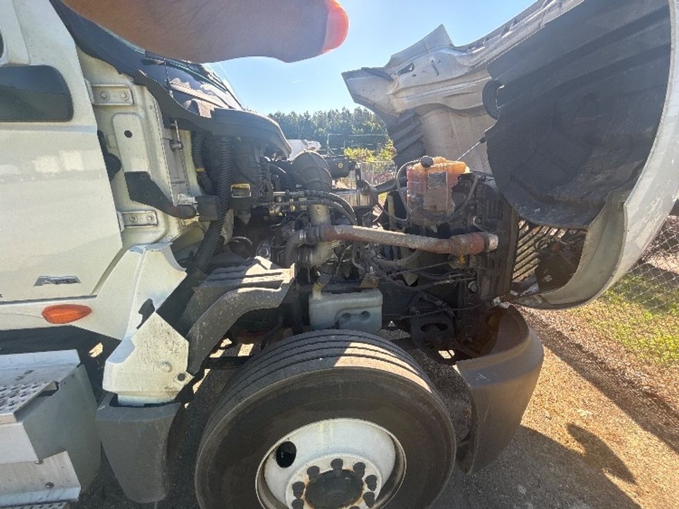 Day Cab Tractor-Heavy Duty Tractors-International-2019-LT625-Newport News-VA-379,404\n\t\tmiles-$ 25,750 - Image 15