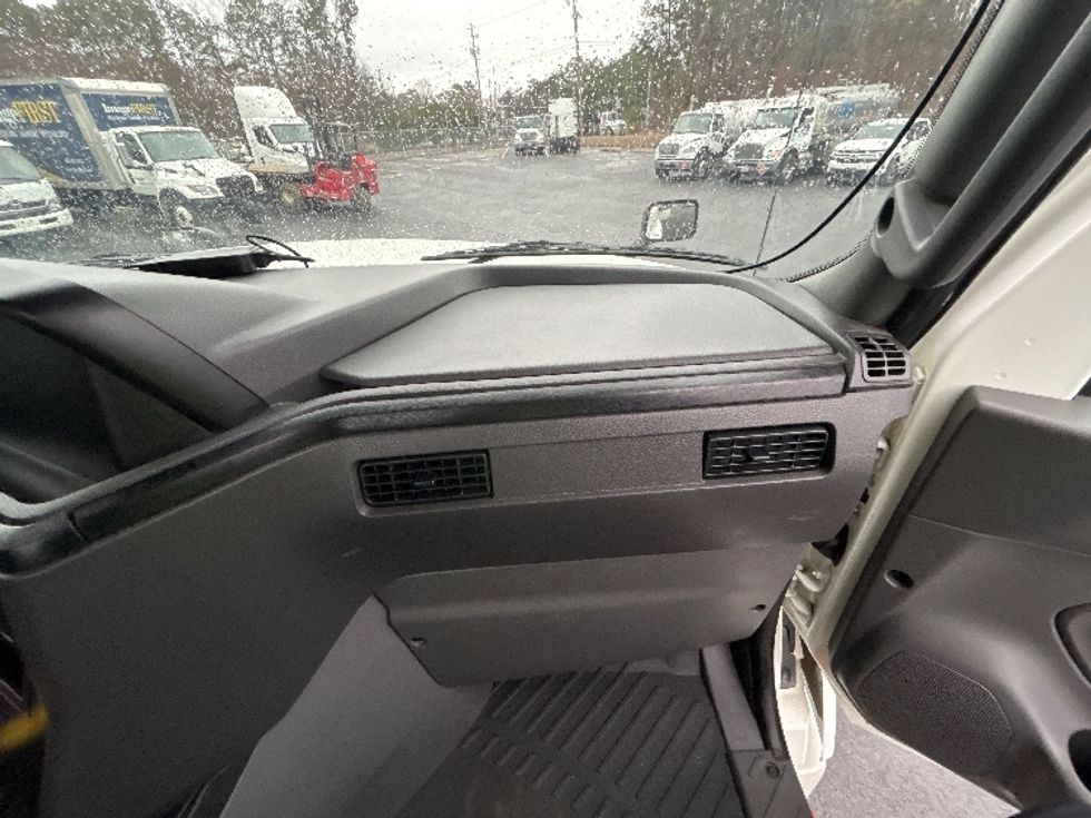 Day Cab Tractor-Heavy Duty Tractors-International-2019-LT625-Norcross-GA-113,802\n\t\tmiles-$ 30,250 - Image 13