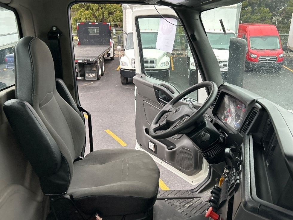 Day Cab Tractor-Heavy Duty Tractors-International-2019-LT625-Norcross-GA-113,802\n\t\tmiles-$ 30,250 - Image 14