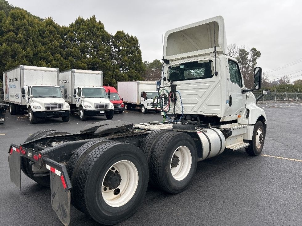 Day Cab Tractor-Heavy Duty Tractors-International-2019-LT625-Norcross-GA-113,802\n\t\tmiles-$ 30,250 - Image 7