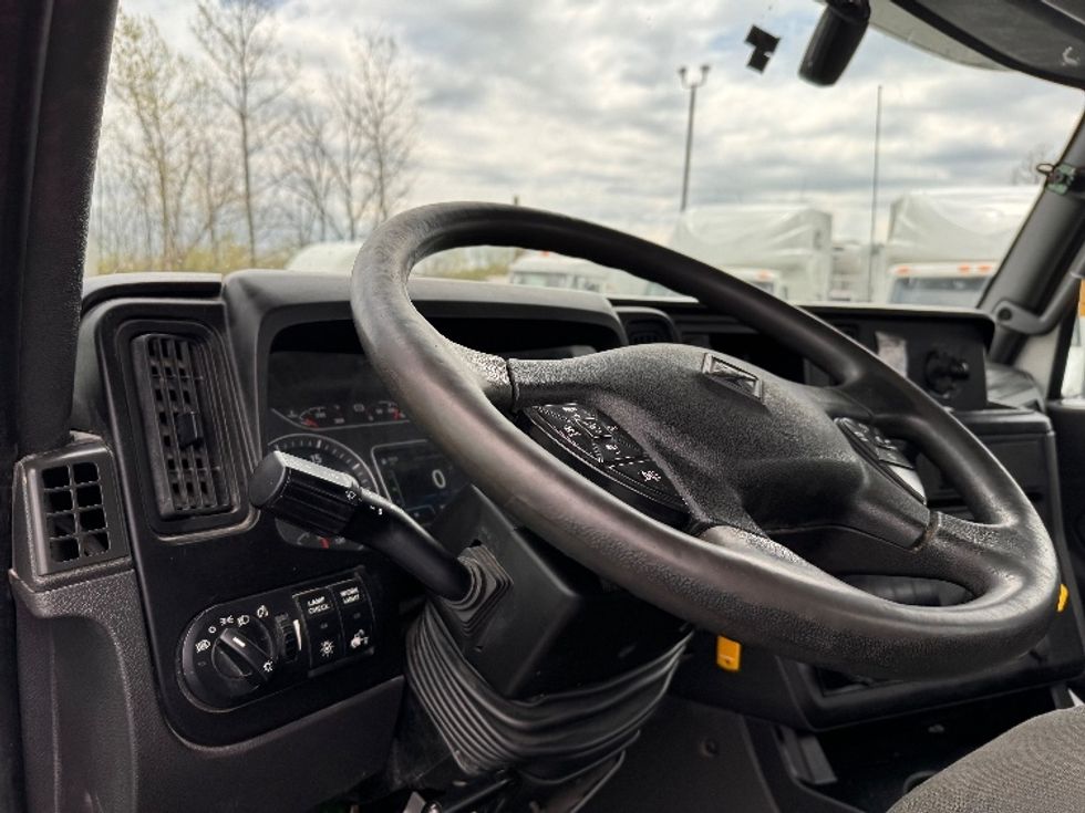 Day Cab Tractor-Heavy Duty Tractors-International-2019-LT625-Obetz-OH-503,547\n\t\tmiles-$ 27,750 - Image 10