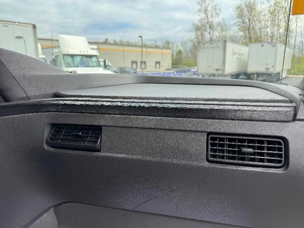 Day Cab Tractor-Heavy Duty Tractors-International-2019-LT625-Obetz-OH-503,547\n\t\tmiles-$ 27,750 - Image 13